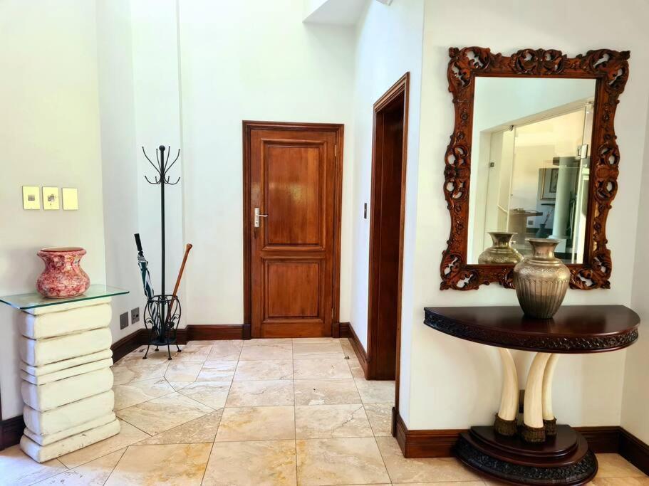 Spacious Golf & Wildlife Estate In Hartbeespoort 10 Sleeper Villa Exterior photo
